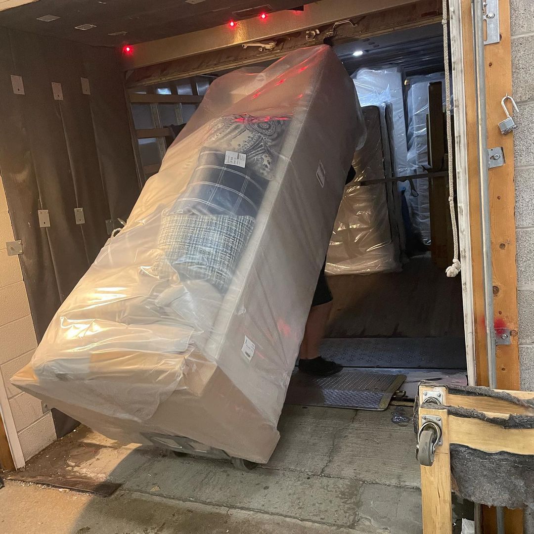 Residential Apartment Movers in Eau Claire PA
