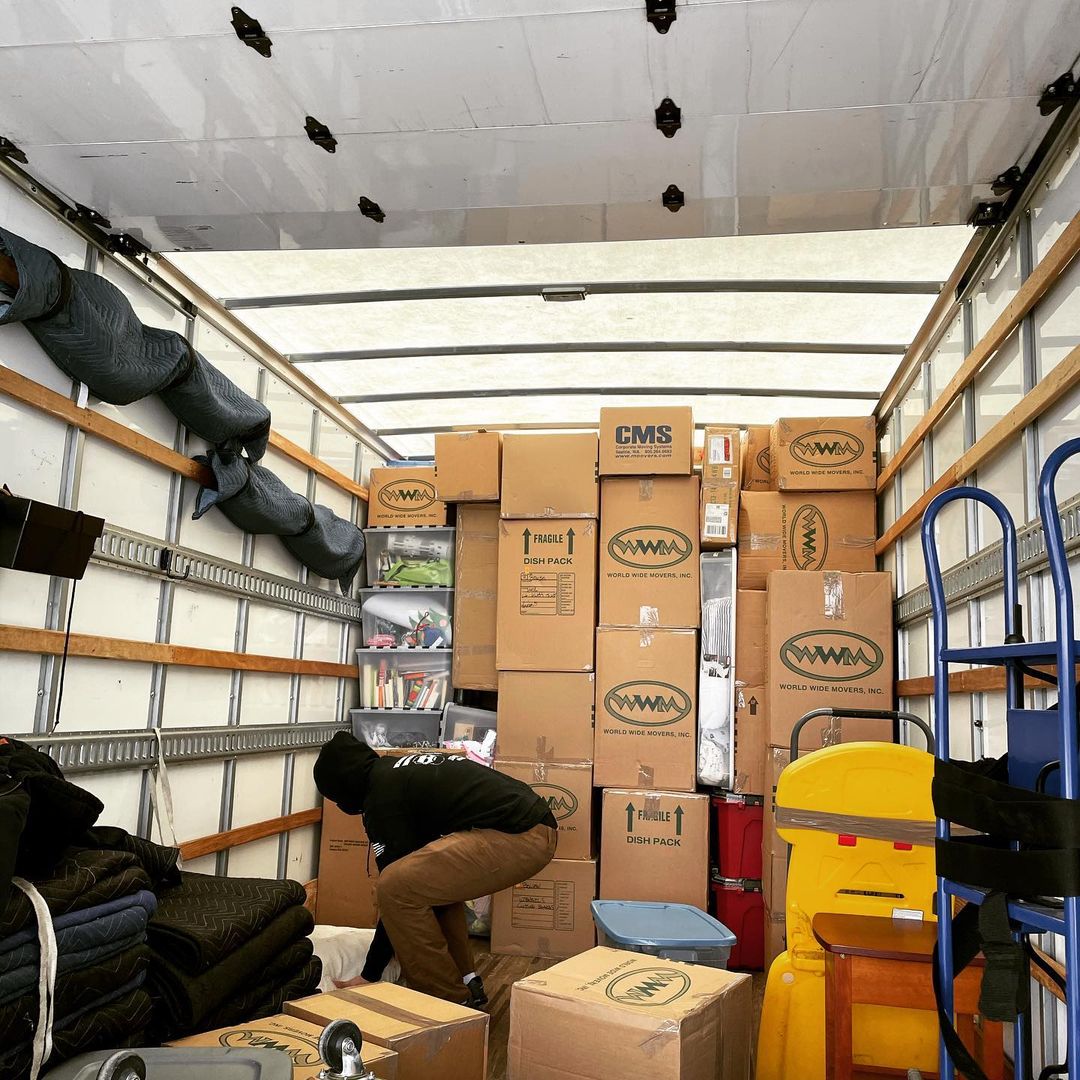 Affordable apartment moving services in Jefferson and OH